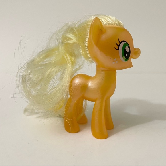My Little Pony MlP Apple Jack Pearlized Figure - Picture 4 of 13
